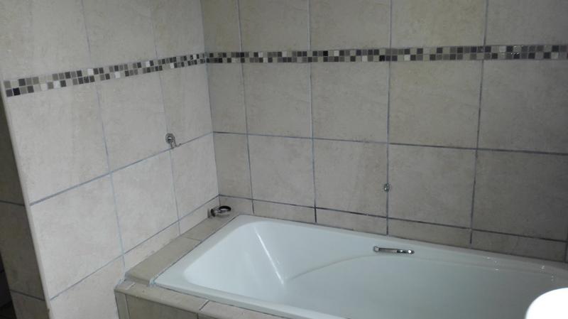 To Let 1 Bedroom Property for Rent in Gelvandale Eastern Cape